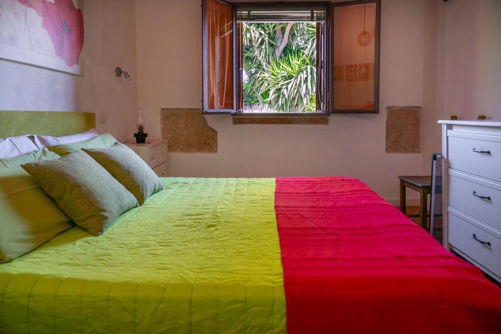 Вилла La Virgy Per Noto With Share Swimming Pool With Wonderful Sea View Авола Экстерьер фото